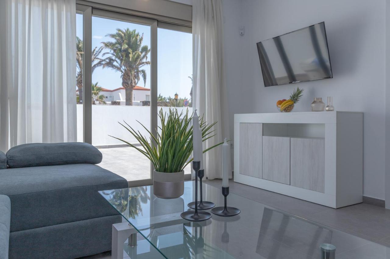 Apartment Family 1 Beachfront Corralejo By Holidays Home Exterior foto
